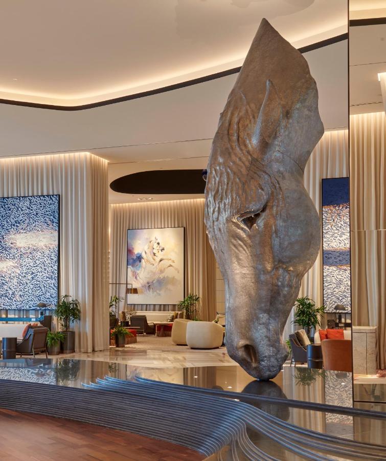 Grand Hyatt Kuwait Hotel Kuwait City Eksteriør billede The lobby of the hotel