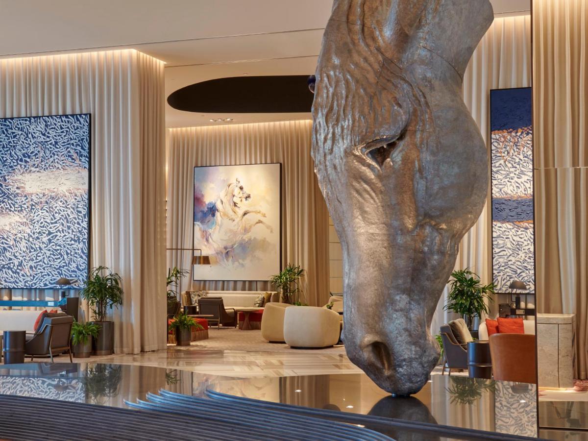 Grand Hyatt Kuwait Hotel Kuwait City Eksteriør billede The lobby of the hotel